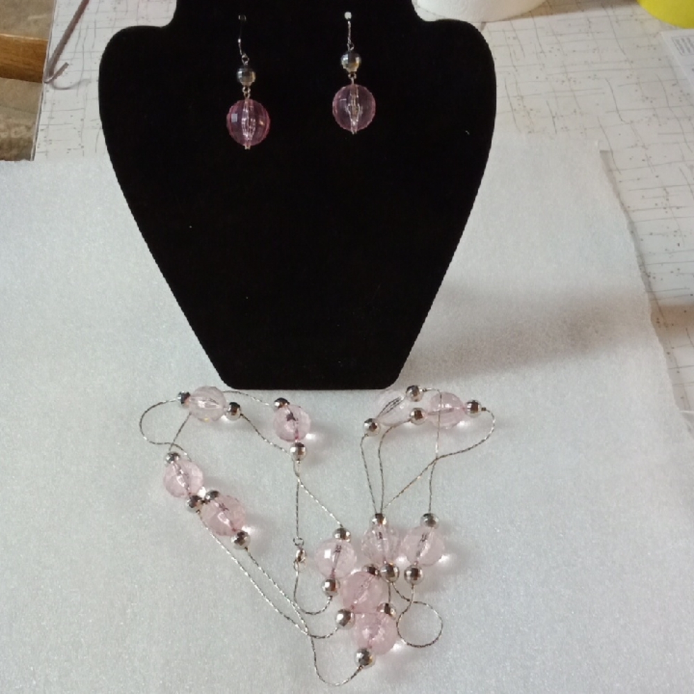 🩷 Pink And Silver Fauceted Beads Set #A420